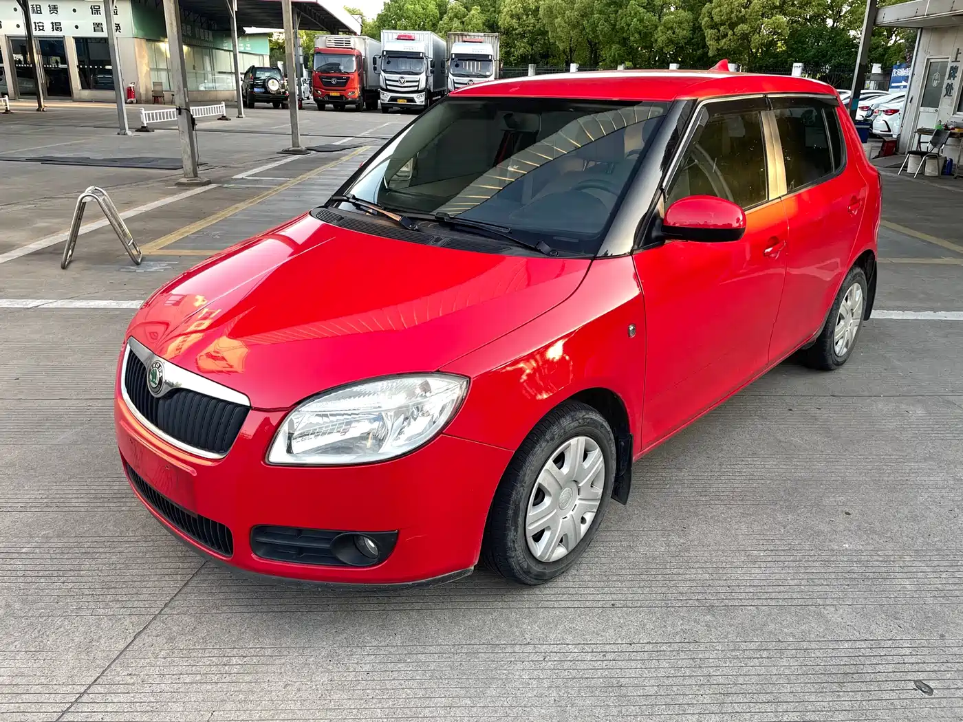 Škoda Fabia 2011 1.4L Automatic Crystal Edition