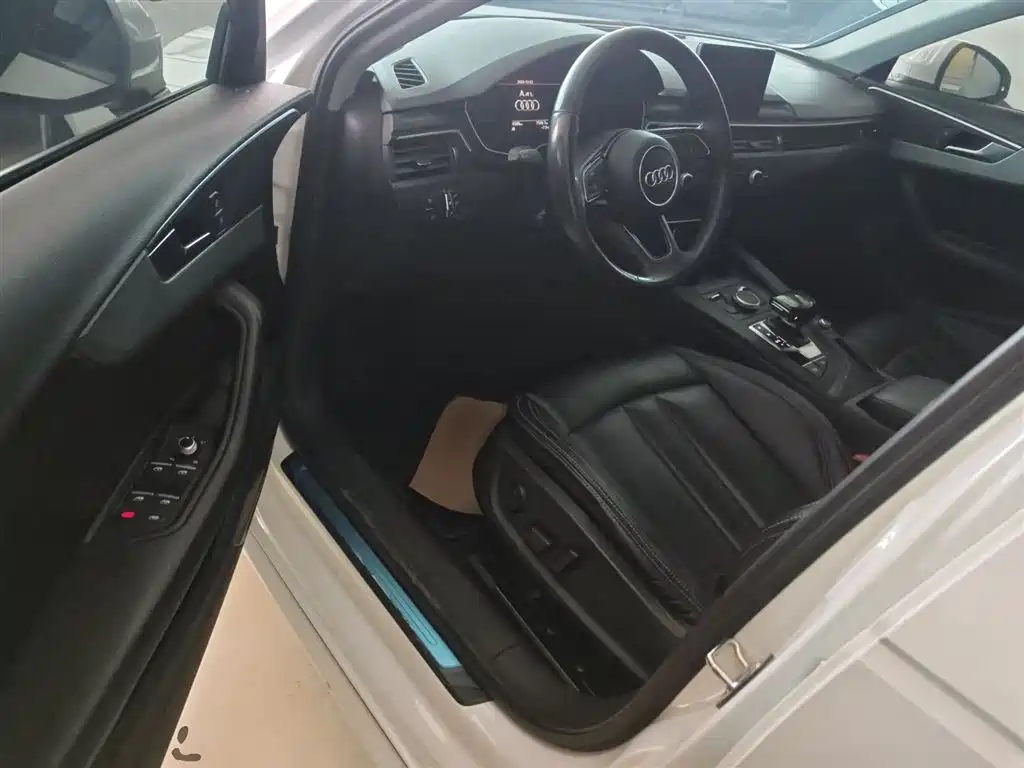 Audi A4L 2018 30th Anniversary 40 TFSI Progressive фото 16