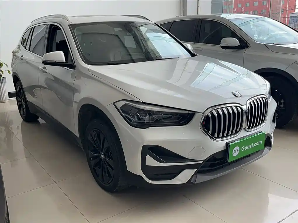 BMW X1 2021 sDrive20Li Fashion фото 6