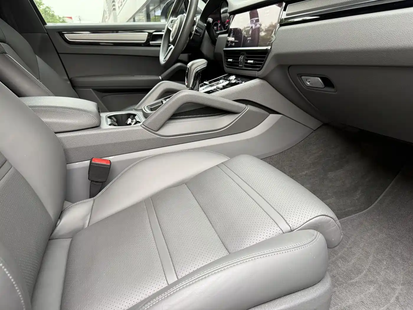 Porsche Cayenne 2019 Cayenne 3.0T фото 11