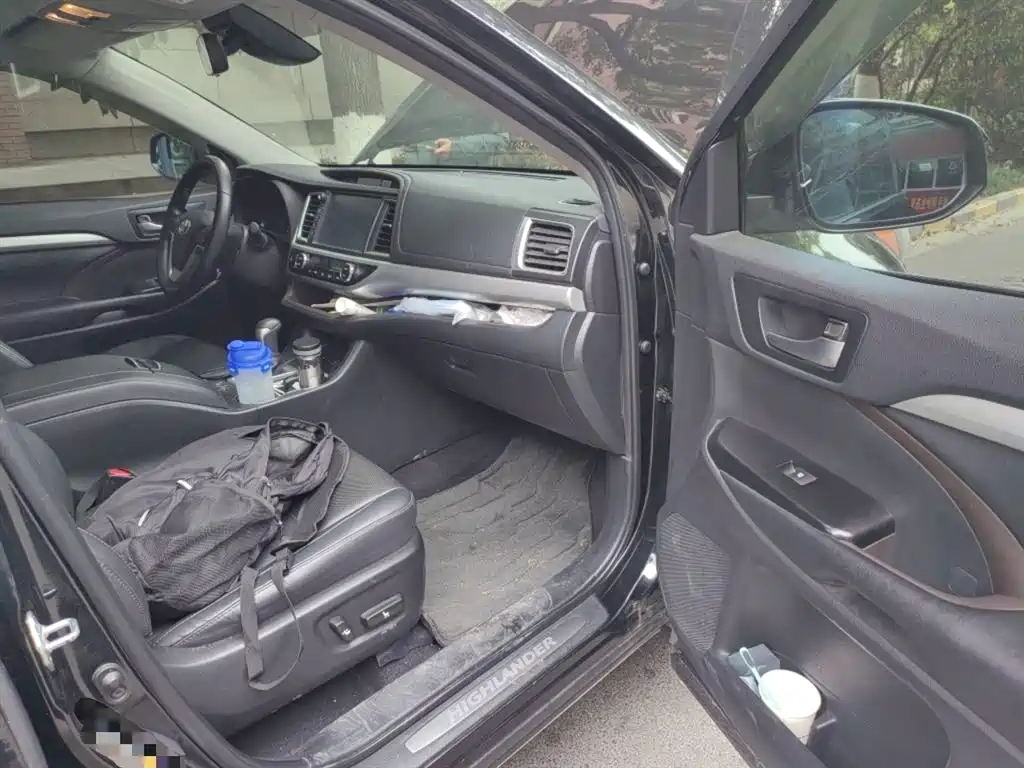 Toyota Highlander 2018 2.0T 4WD Luxury 7-seater China VI фото 20