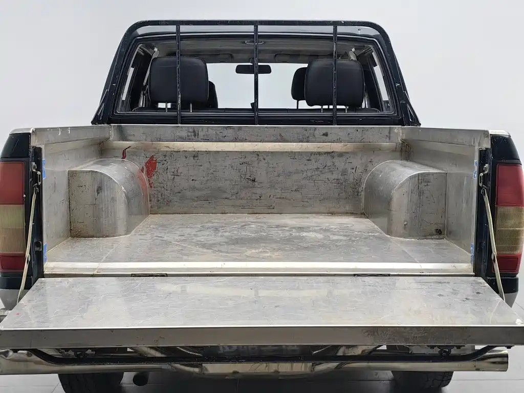 Dongfeng Ruiqi 2016 2015 2.8T Xingye Edition 2WD Standard ZD28D11-4DA