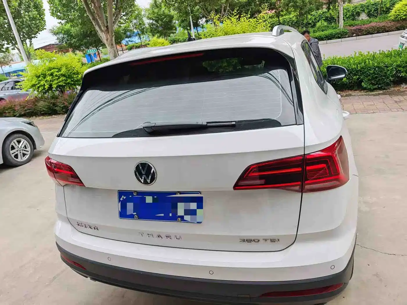 Volkswagen Tharu 2021 Model 280TSI 2WD Trend Edition фото 5