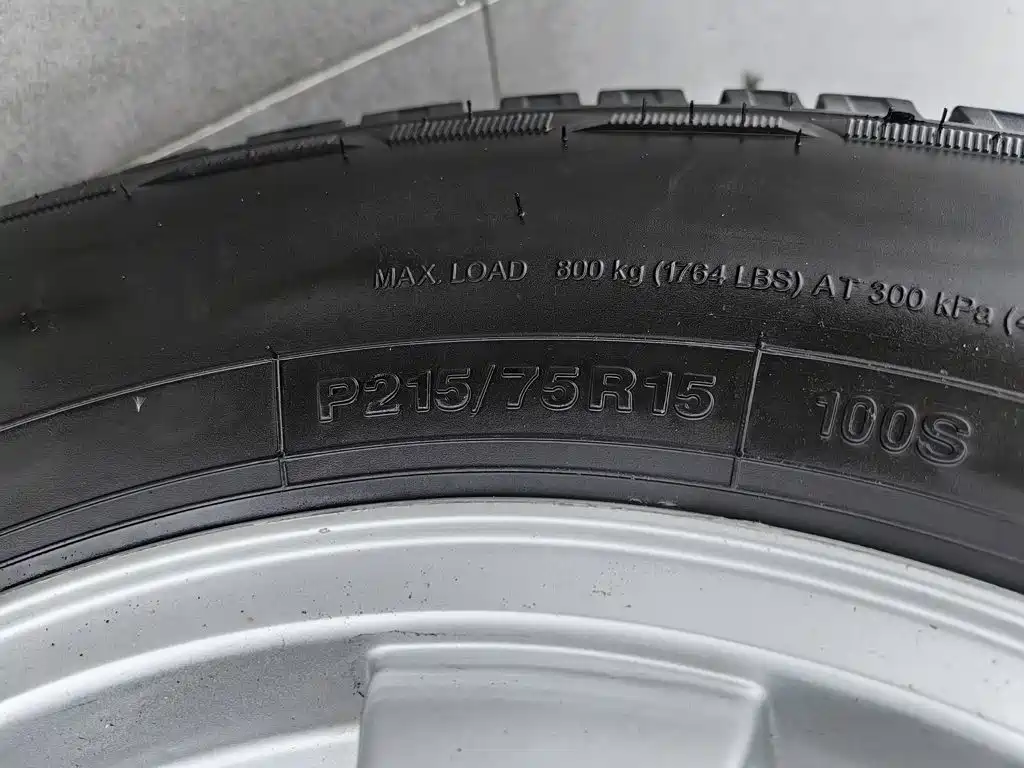 Dongfeng Ruiqi 2016 2015 2.8T Xingye Edition 2WD Standard ZD28D11-4DA