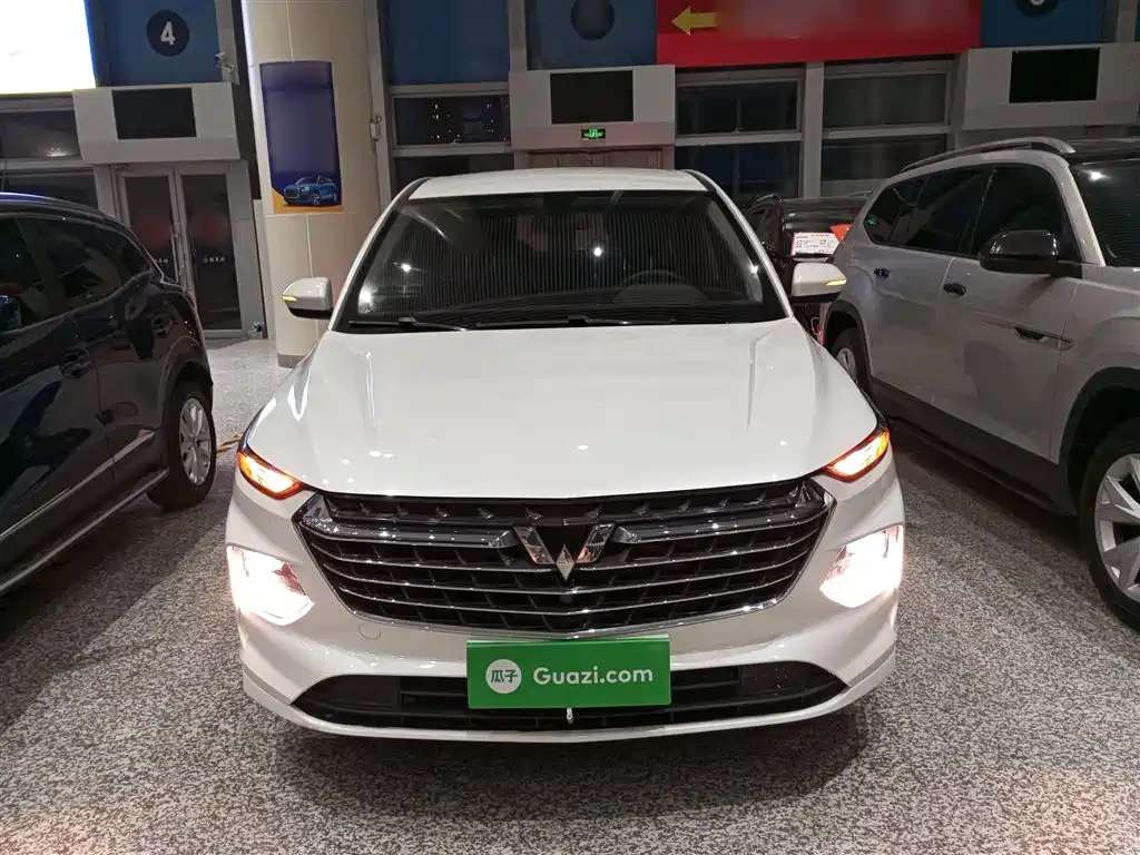 Wuling Motors Wuling Victory 2022 2022 1.5T CVT Elite