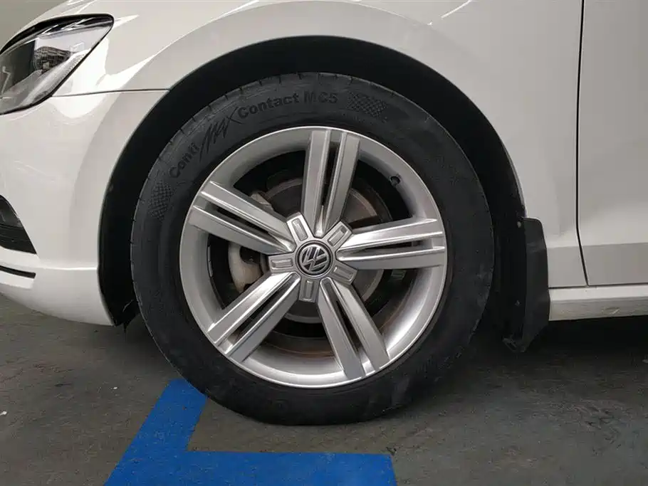 Volkswagen Lamando 2017 280TSI DSG Comfort Edition фото 6