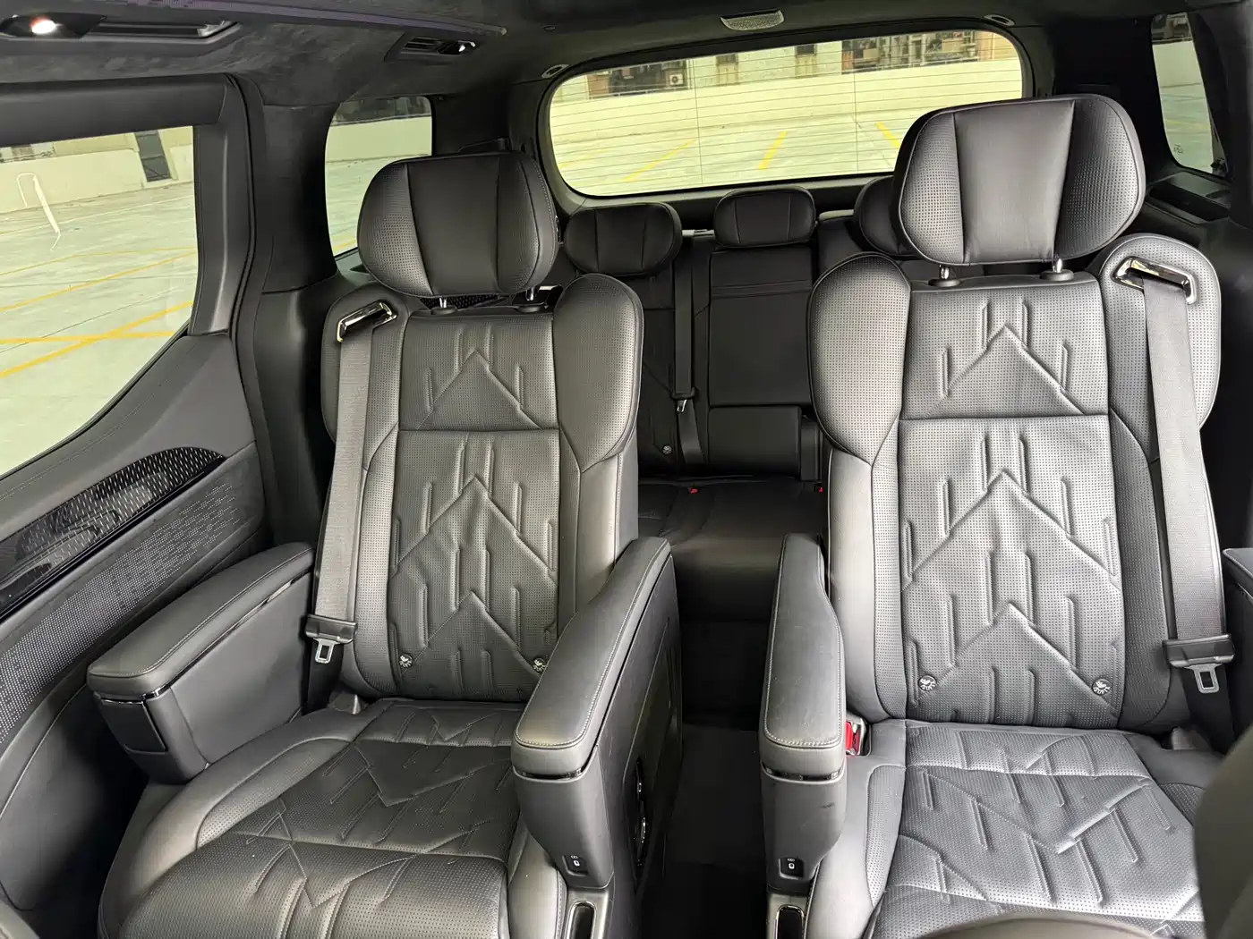 ZEEKR EXTREME KRYPTON 009