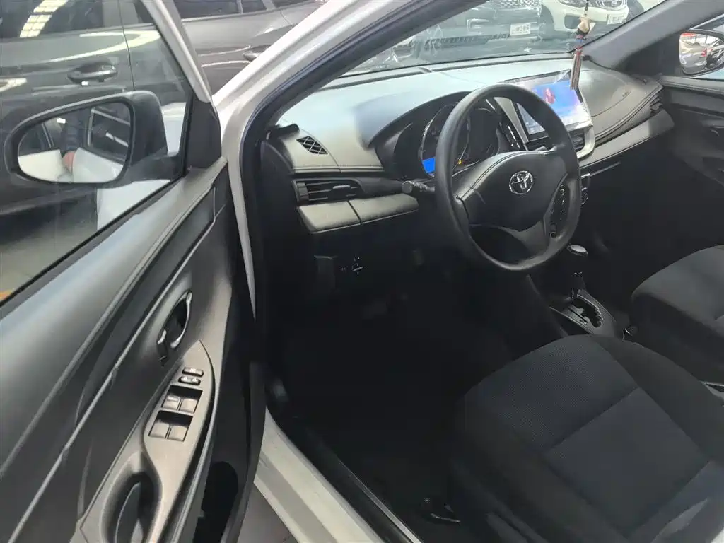 Toyota YARiS L Zhi Xuan 2016 Facelift 1.5E CVT Charming Edition фото 16