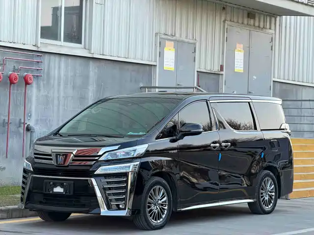 Toyota Vellfire Toyota Crown, гибрид, 2.5L, HV Максимум