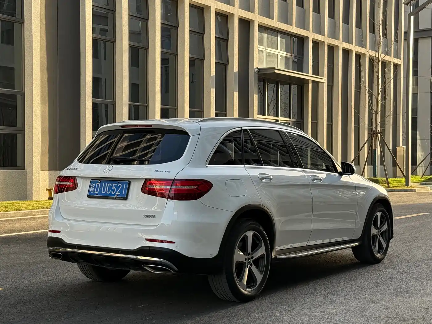 Mercedes-Benz GLC 2017 GLC 300 4MATIC Dynamic фото 12