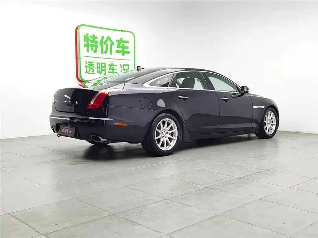 Jaguar XJ 2014 XJL 2.0T 2WD Elegant Business Edition фото 2