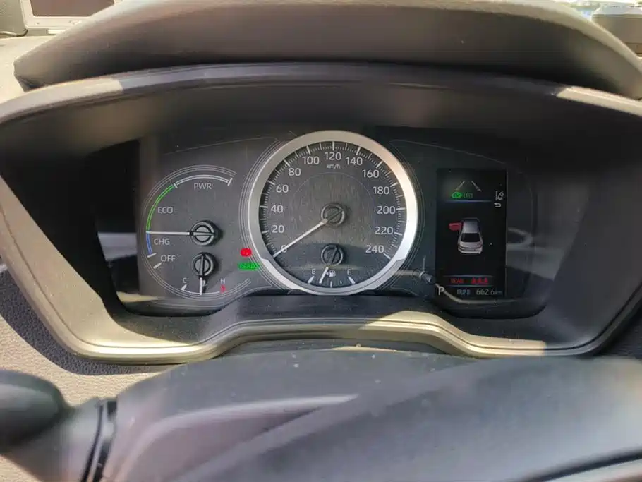 Toyota Levin 2019 Hybrid 1.8H E-CVT Luxury Edition China VI фото 14
