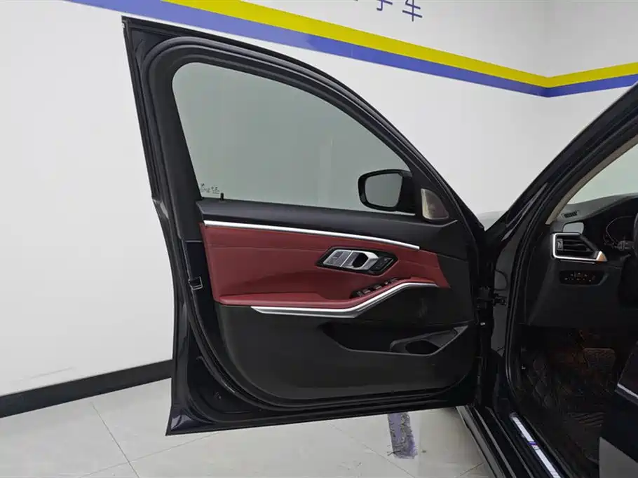 BMW 3 Series 2022 Facelift 325i M Sport Package фото 7