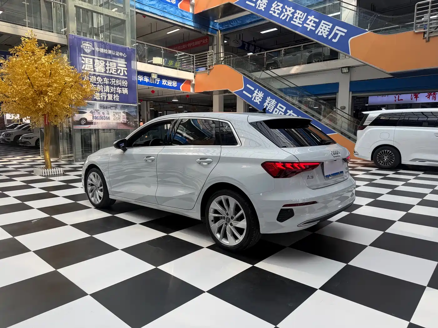 Audi A3 2021 Sportback 35 TFSI Luxury Elegance фото 6