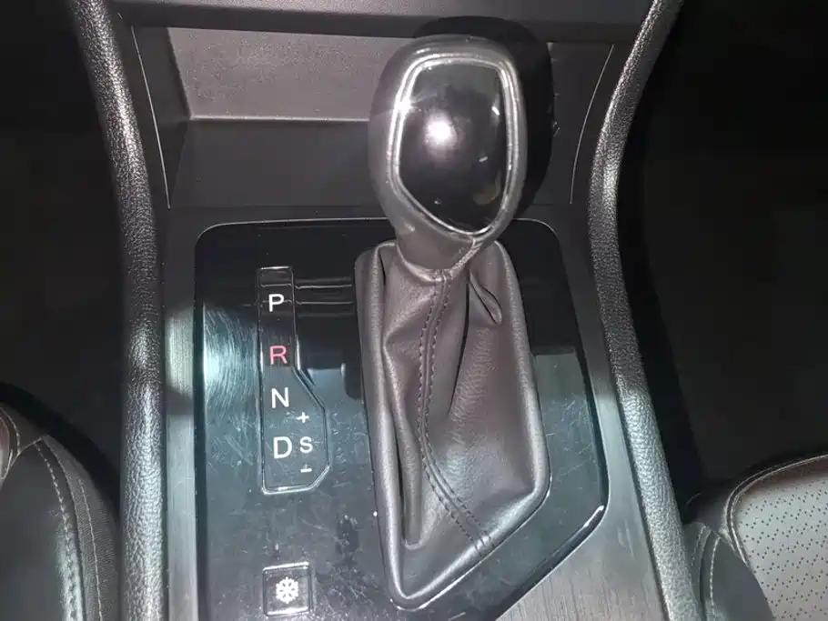 Dongfeng Fengguang Fengguang S560 2021 2021 1.5T CVT Elite Type