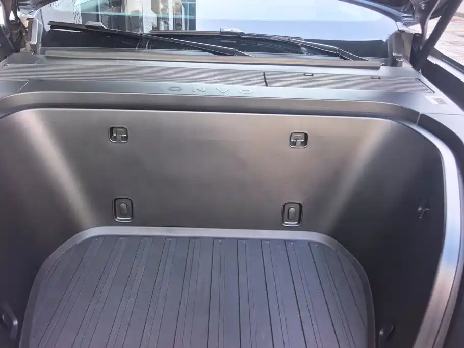Ledao L90 2025 2025 AWD Base Model