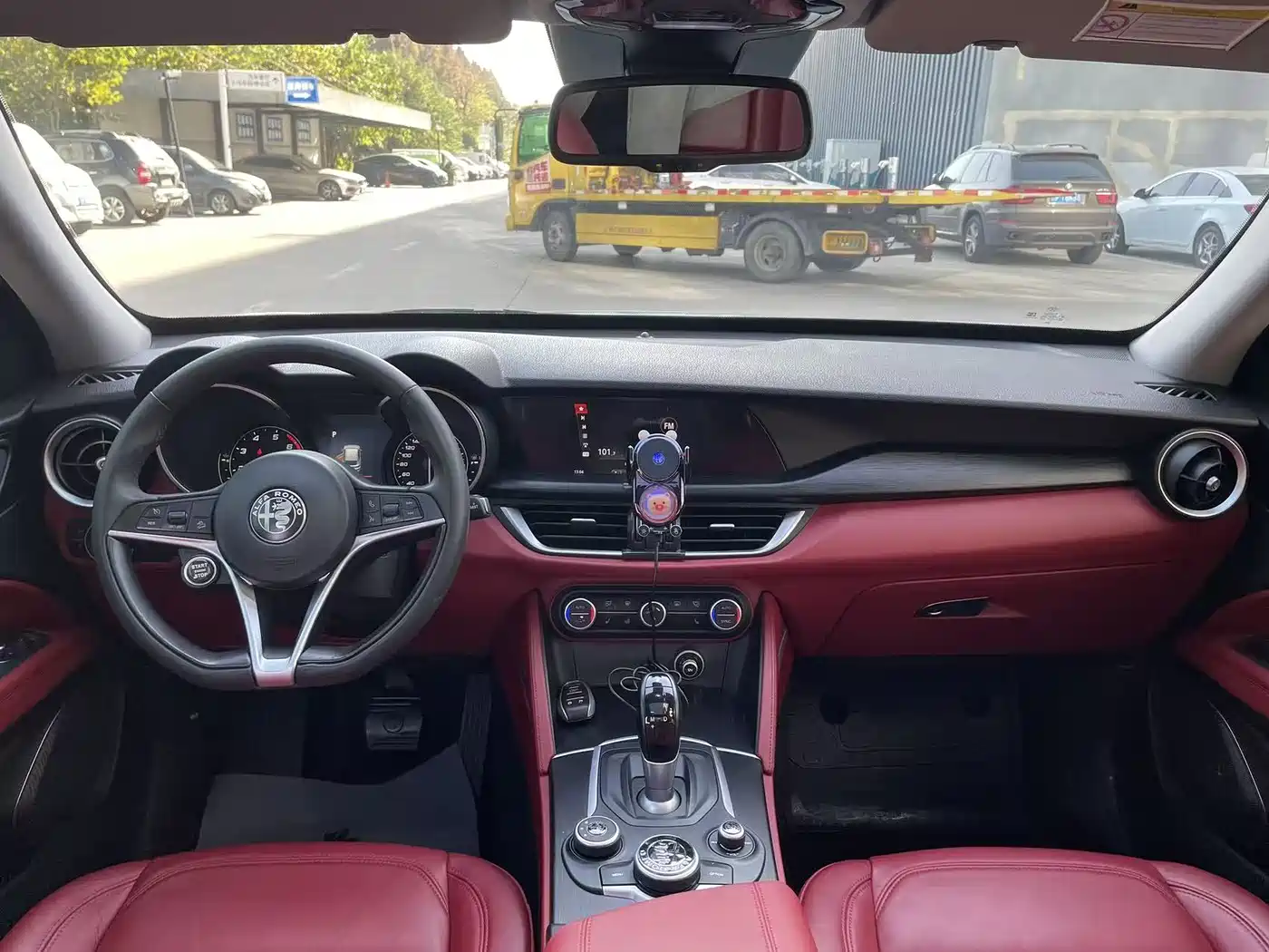 Alfa Romeo Stelvio 2019 2017 2.0T 200HP Elite