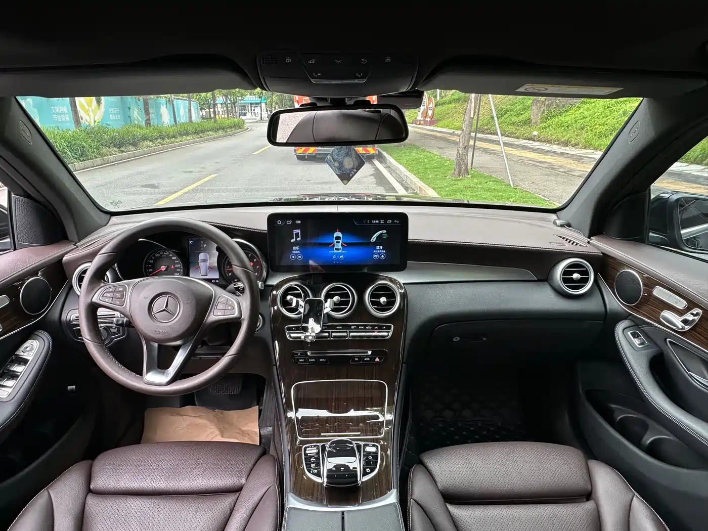 Mercedes-Benz GLC 2019 GLC 260 4MATIC Dynamic фото 9