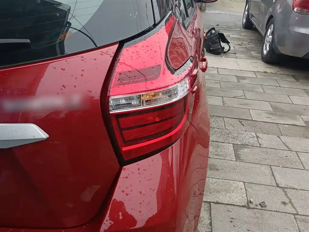 Toyota YARiS L Zhi Xuan 2016 Facelift 1.5E CVT Charming Edition фото 24