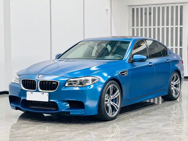  BMW BMW M5 2014 M5 Year of the Horse Limited Edition