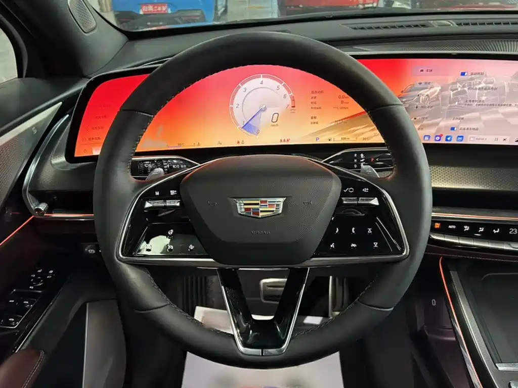 Cadillac XT5 2024 2025 Model 2.0T Platinum