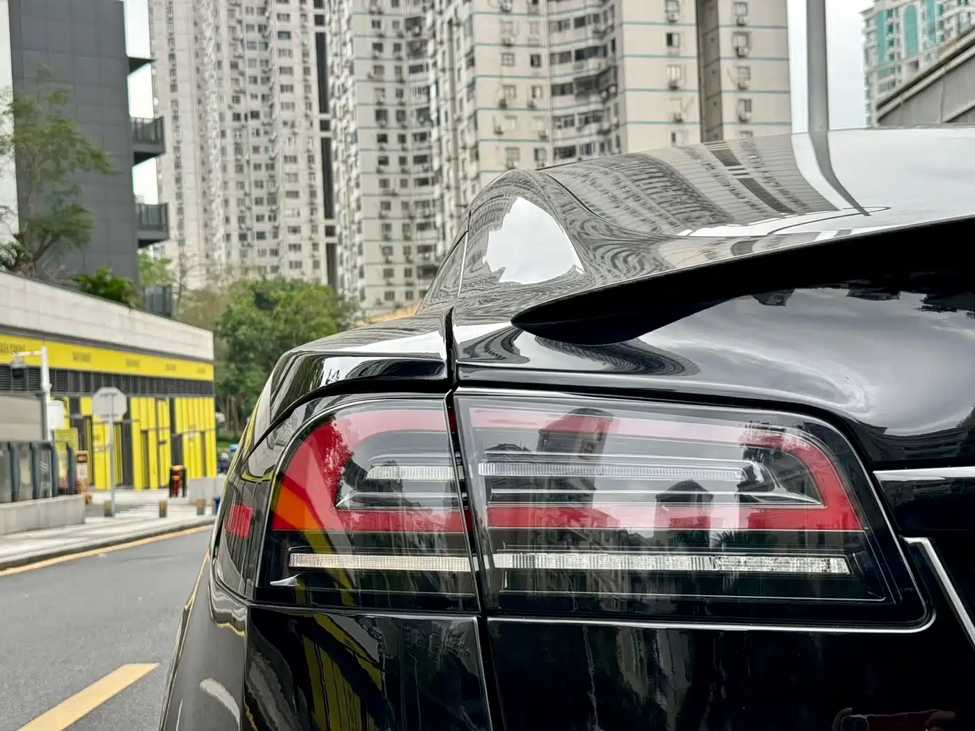 Tesla Model S 2023 Tri-motor AWD Plaid фото 7