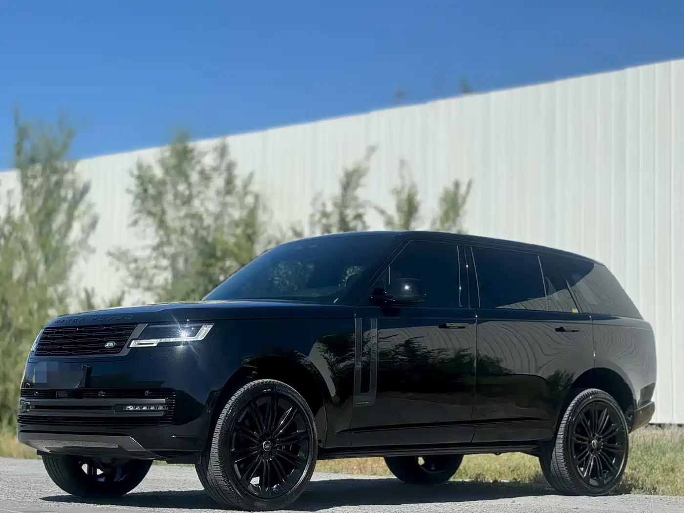 Land Rover Range Rover 2025 3.0 L6 400PS Paradigm Extended Wheelbase