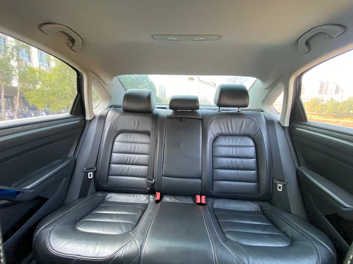 Volkswagen Passat 2017 330TSI DSG Prestige фото 13