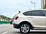 Фото 12 - Geely Vision S1