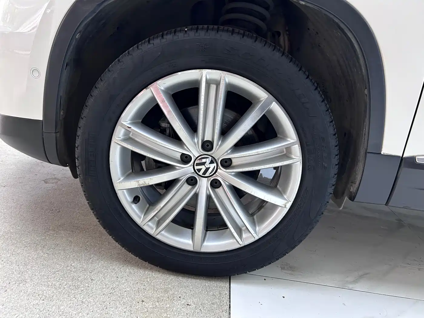 Volkswagen Tiguan 2013 2.0TSI Automatic AWD Flagship Edition фото 29