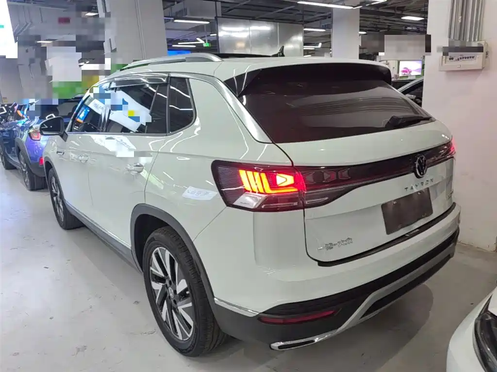 Volkswagen Tayron 2024 300TSI 2WD Luxury Plus Advanced фото 5