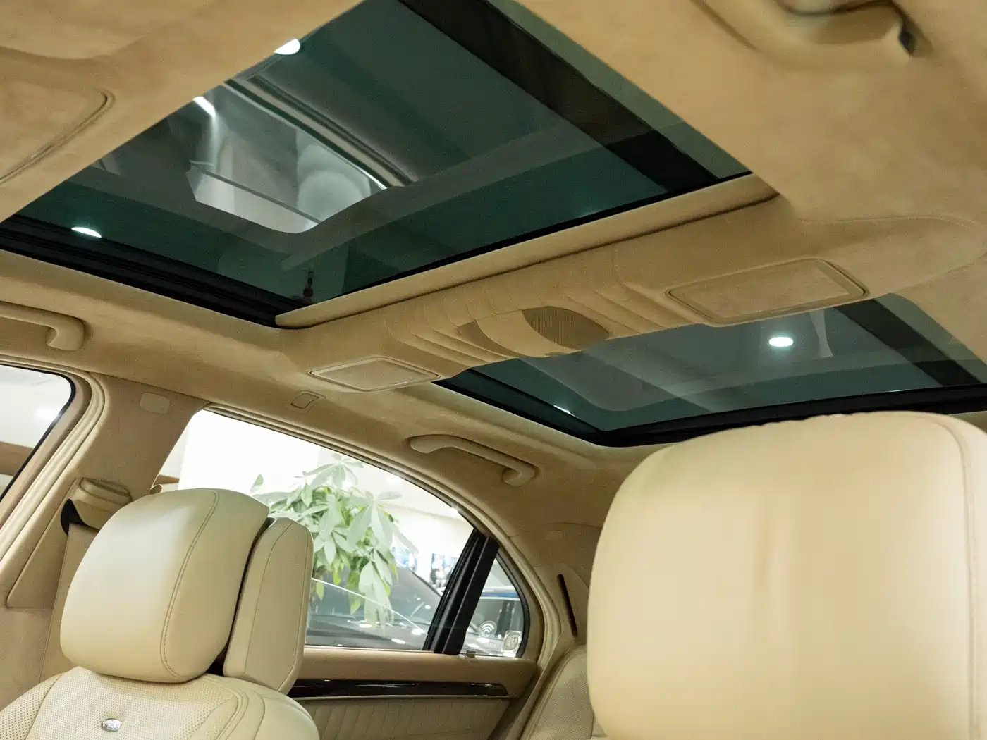 Mercedes-Benz S-Class 2012 S 600 L Grand Edition фото 35