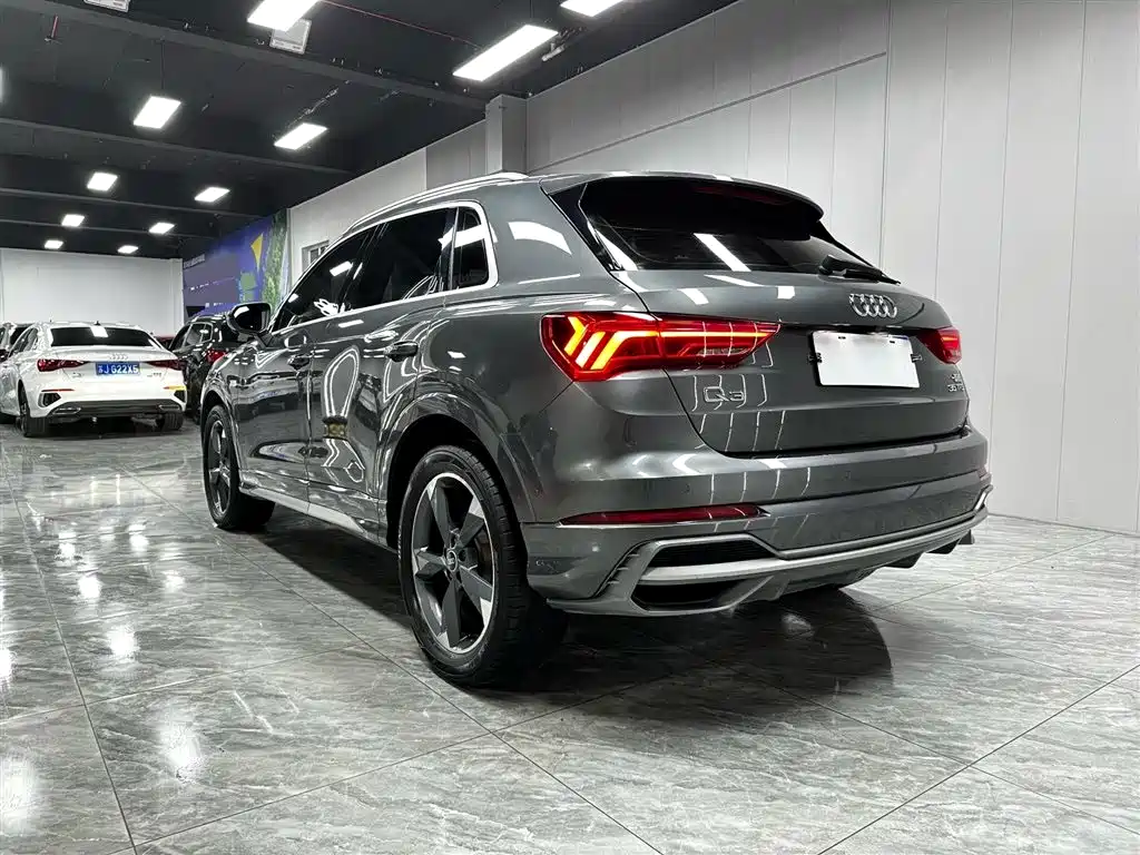 Audi Q3 2022 35 TFSI Fashion Dynamic фото 6