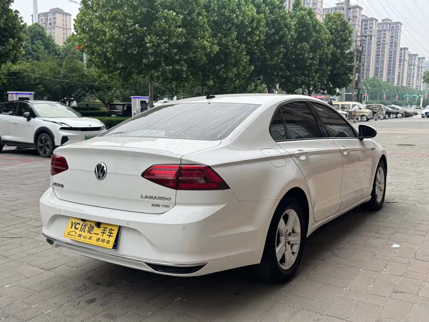 Volkswagen Lamando 2021 230TSI DSG Fashion Edition фото 12