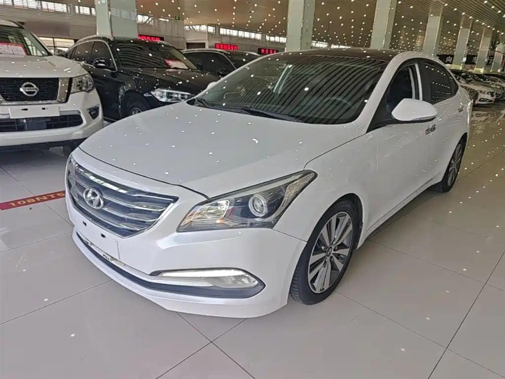 HYUNDAI NAME PICTURE