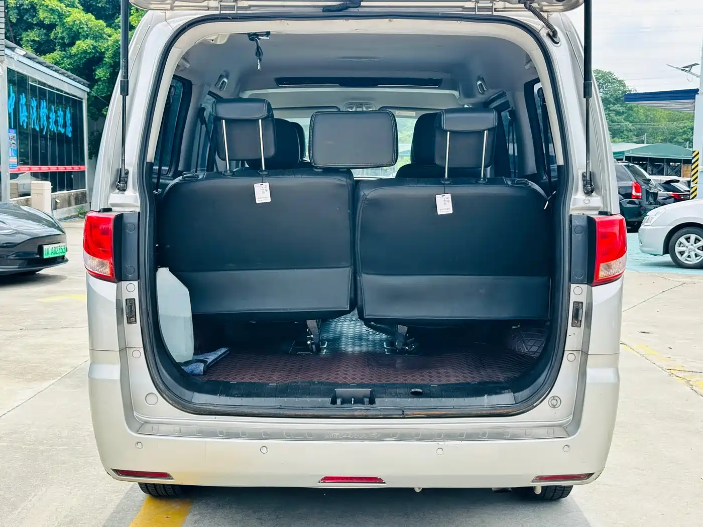 JAC Refine Refine M4 2017 2017 1.9T Diesel Manual Luxury