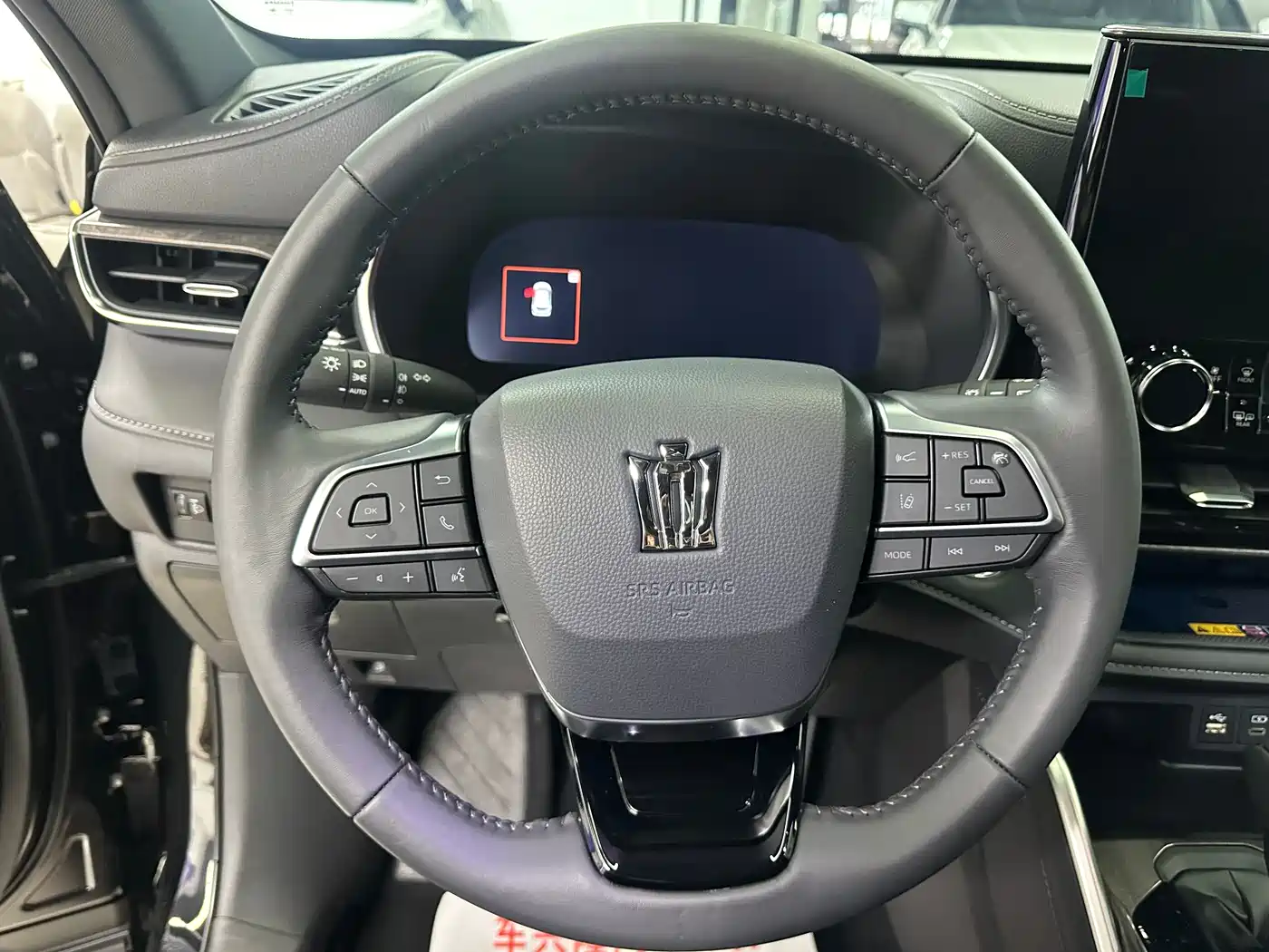 Toyota Crown Kluger 2024 2.5L HEV 4WD Premium Edition фото 11