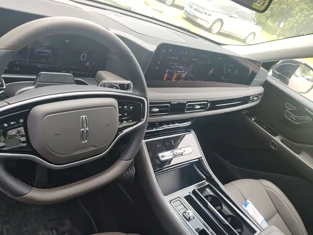 Lincoln Aviator 2025 2024 3.0T V6 AWD Elegance 6-Seater