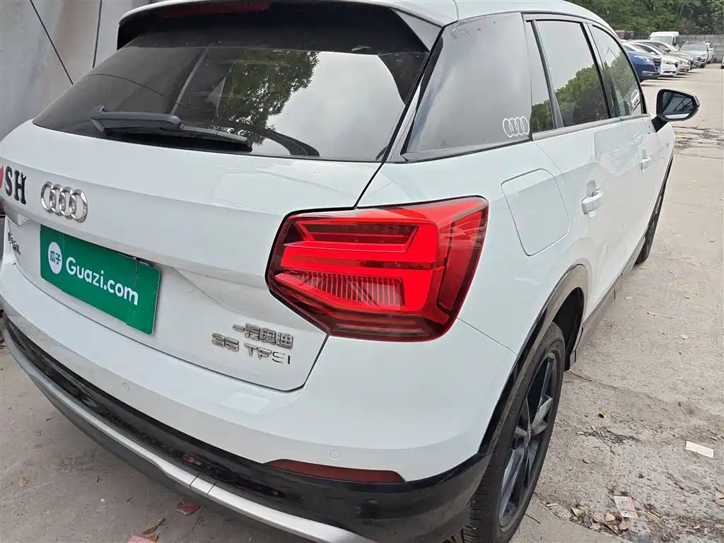 Audi Q2L 2020 35 TFSI Progressive Dynamic Model фото 8