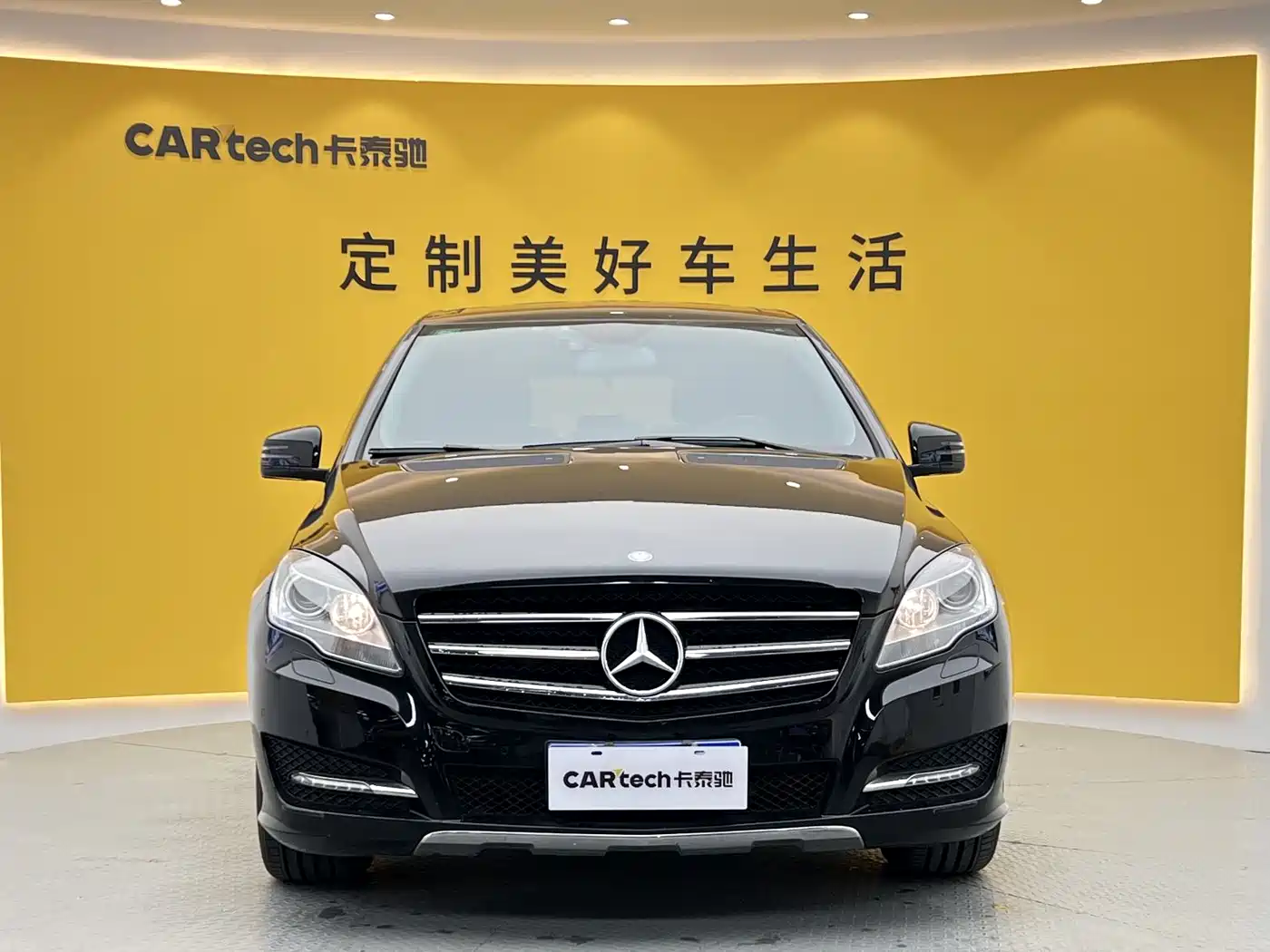 Mercedes-Benz R-Class 2017 R 320 4MATIC Business Collector's Edition фото 2