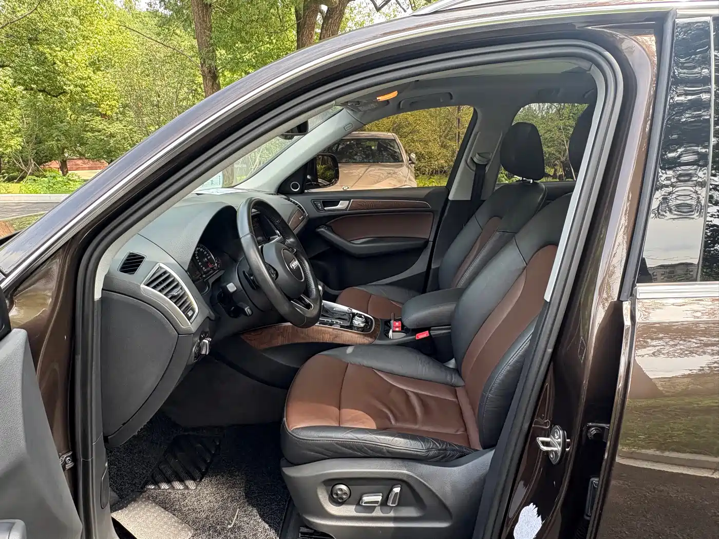 Фото 7 - Audi Q5