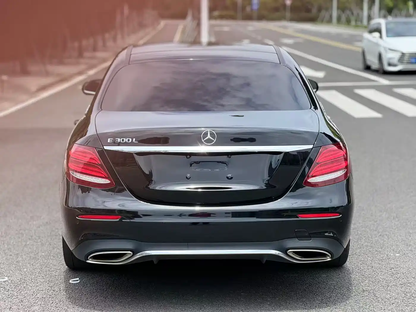 Mercedes-Benz E-Class 2020 E 300 L Sport Fashion Model фото 13