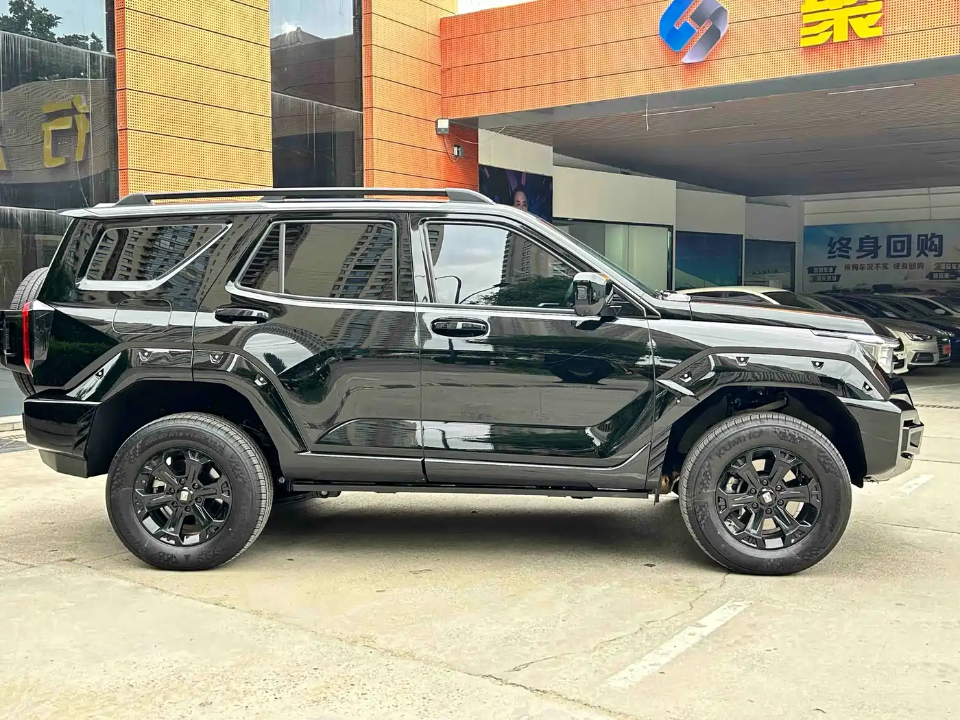 Tank 400 New Energy 2024 Hi4-T Off-Road Edition фото 8