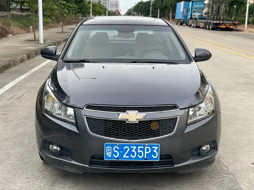 Chevrolet Cruze 2012 1.6L SE AT фото 11