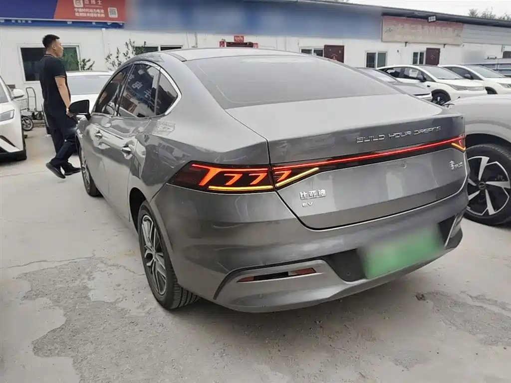 BYD Qin PLUS 2023 Champion Edition EV 420KM Leading Type фото 5