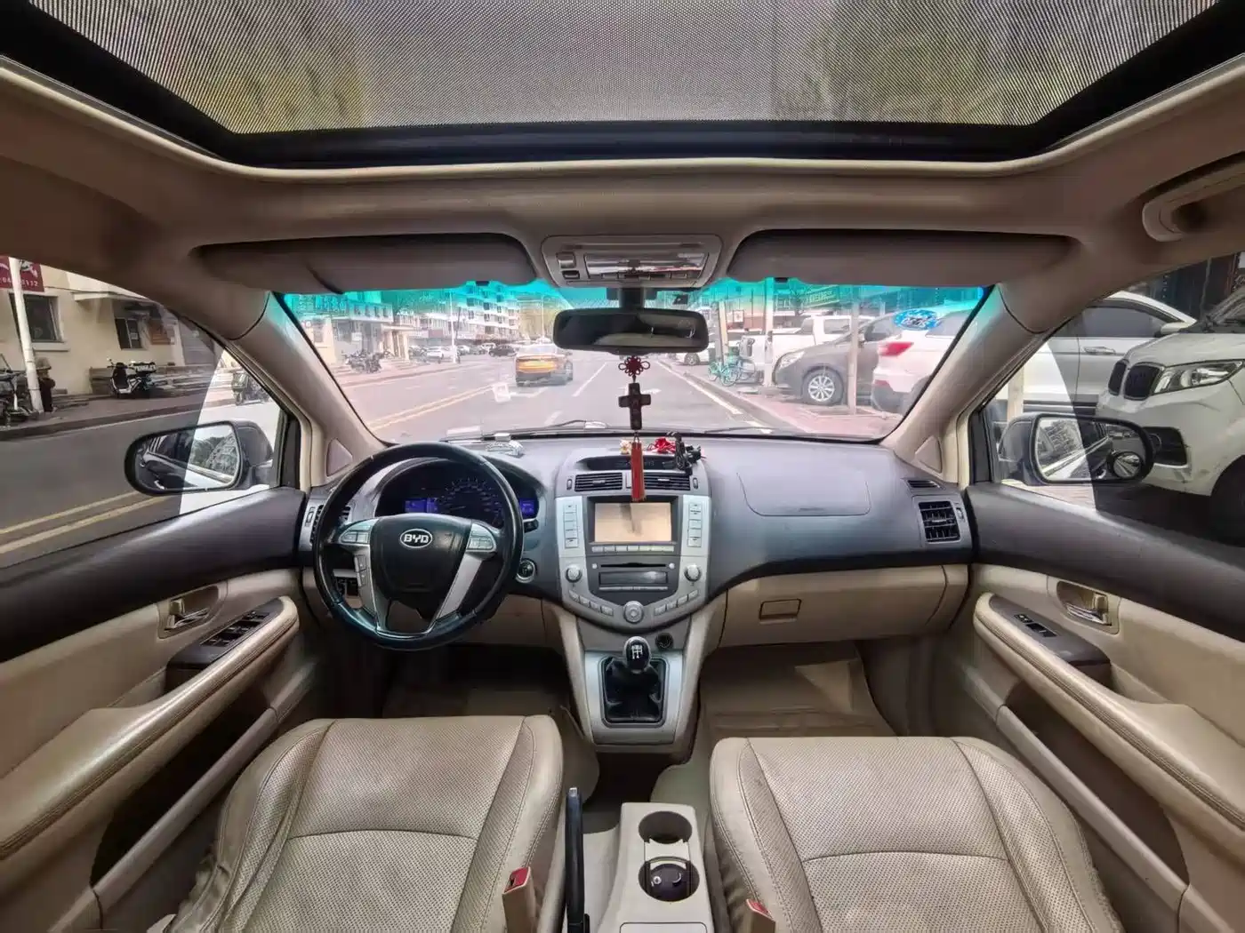 BYD S6 2013 Joy Edition 2.0L Manual Exclusive 5-seater фото 7