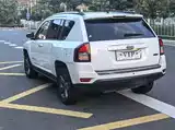 Фото 4 - Jeep Compass (Import)