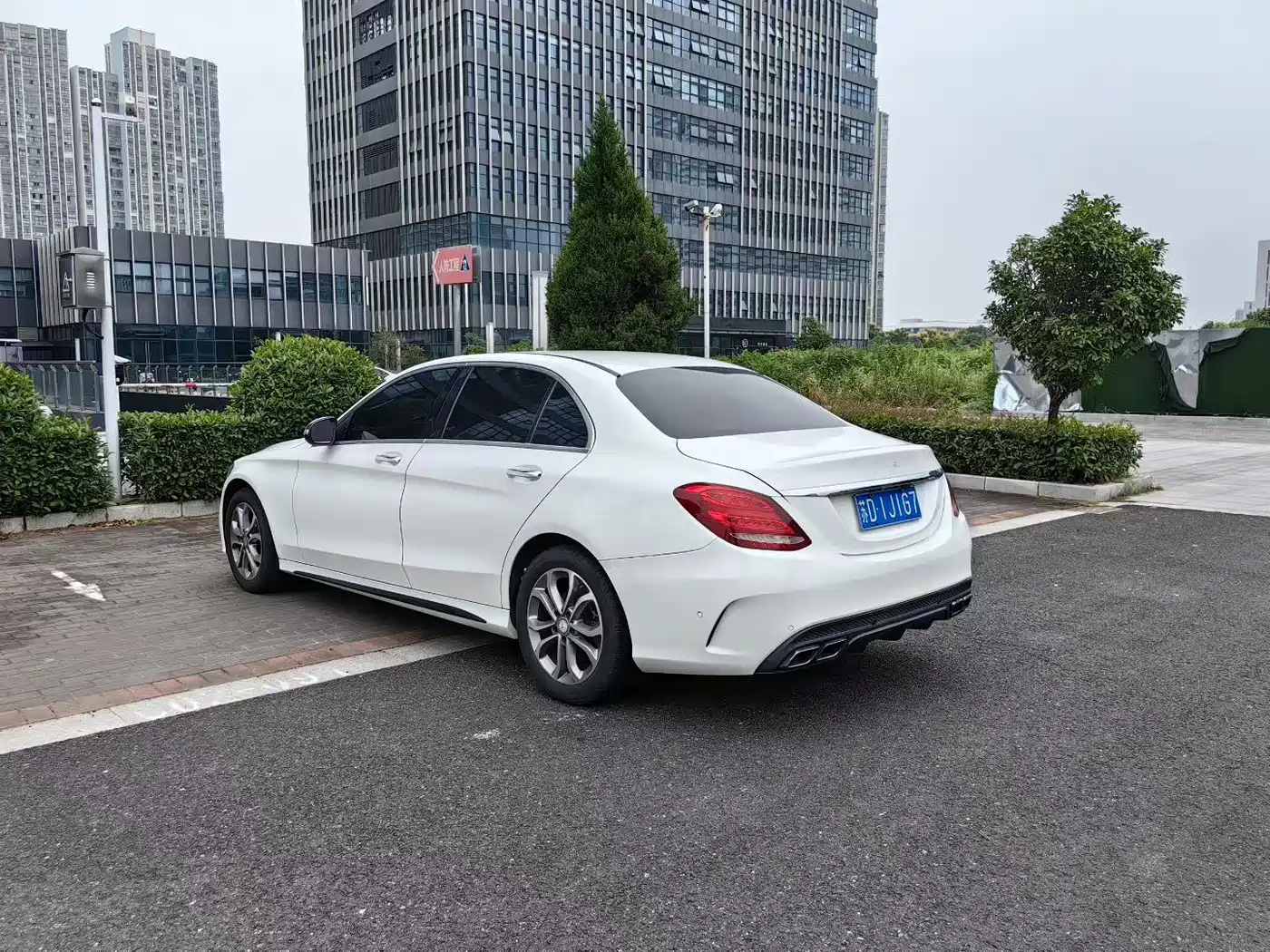 Mercedes-Benz C-Class 2016 C 180 L Sport фото 7