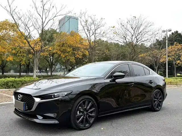 mazda 3-angkesaila