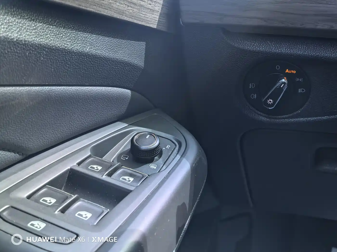 Volkswagen Passat 2019 Model 380TSI Luxury Edition China VI фото 24